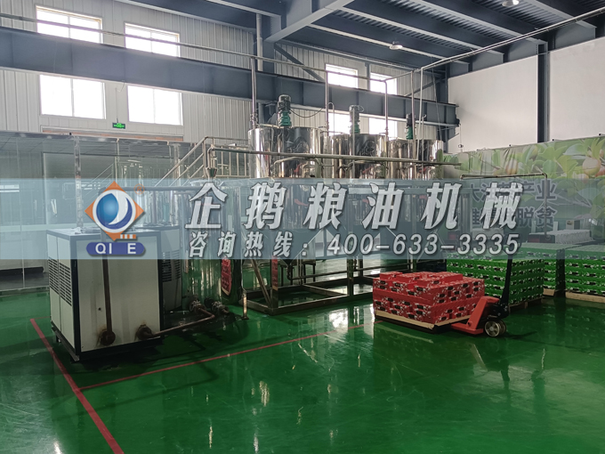 企鵝牌茶籽油雙螺桿榨油機，用心制造獲得客戶認(rèn)可(圖3)