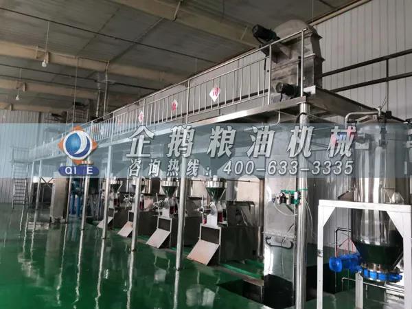 棉籽油精煉加工設(shè)備，企鵝機械提高油料綜合利用率(圖2)